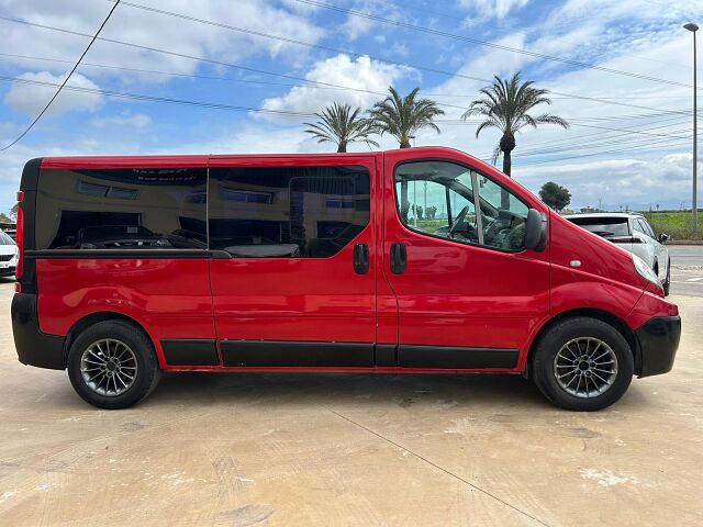 RENAULT TRAFIC 9 SEATS 2.0 DCI SPANISH LHD IN SPAIN 137000 MILES SUPERB 2013